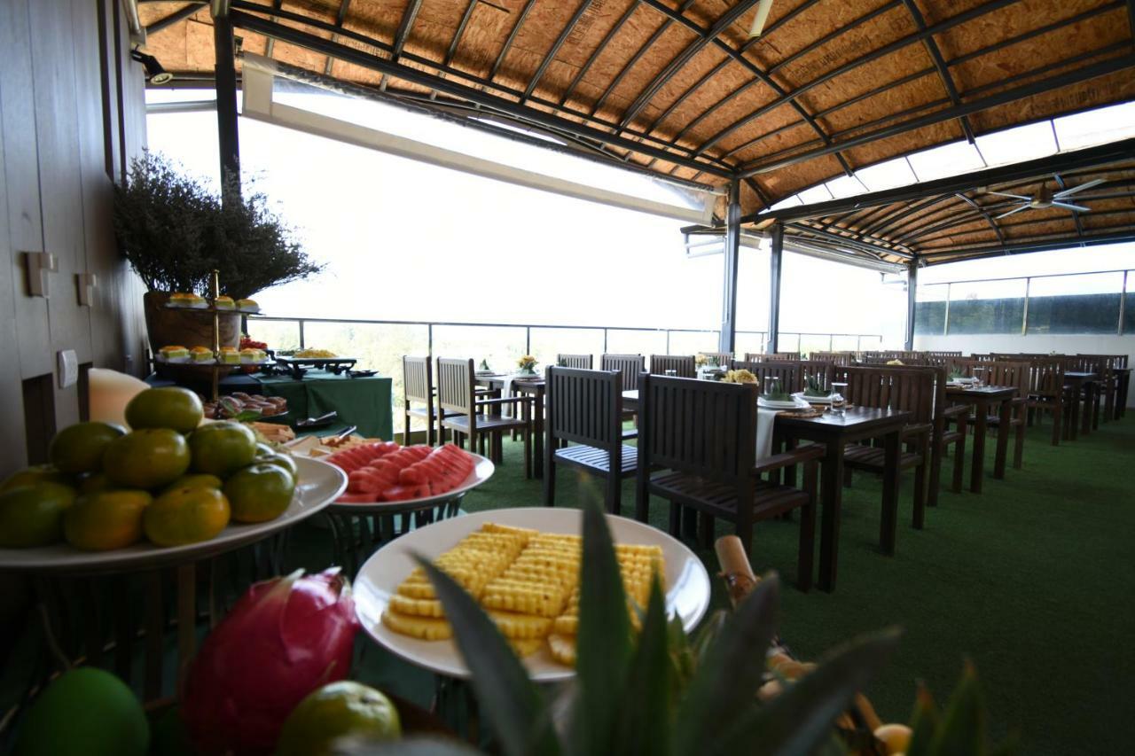 The Aristo By Holy Cow, 4-Br Loft, 150 M2, Pool View Aparthotel Surin Beach  Exterior photo